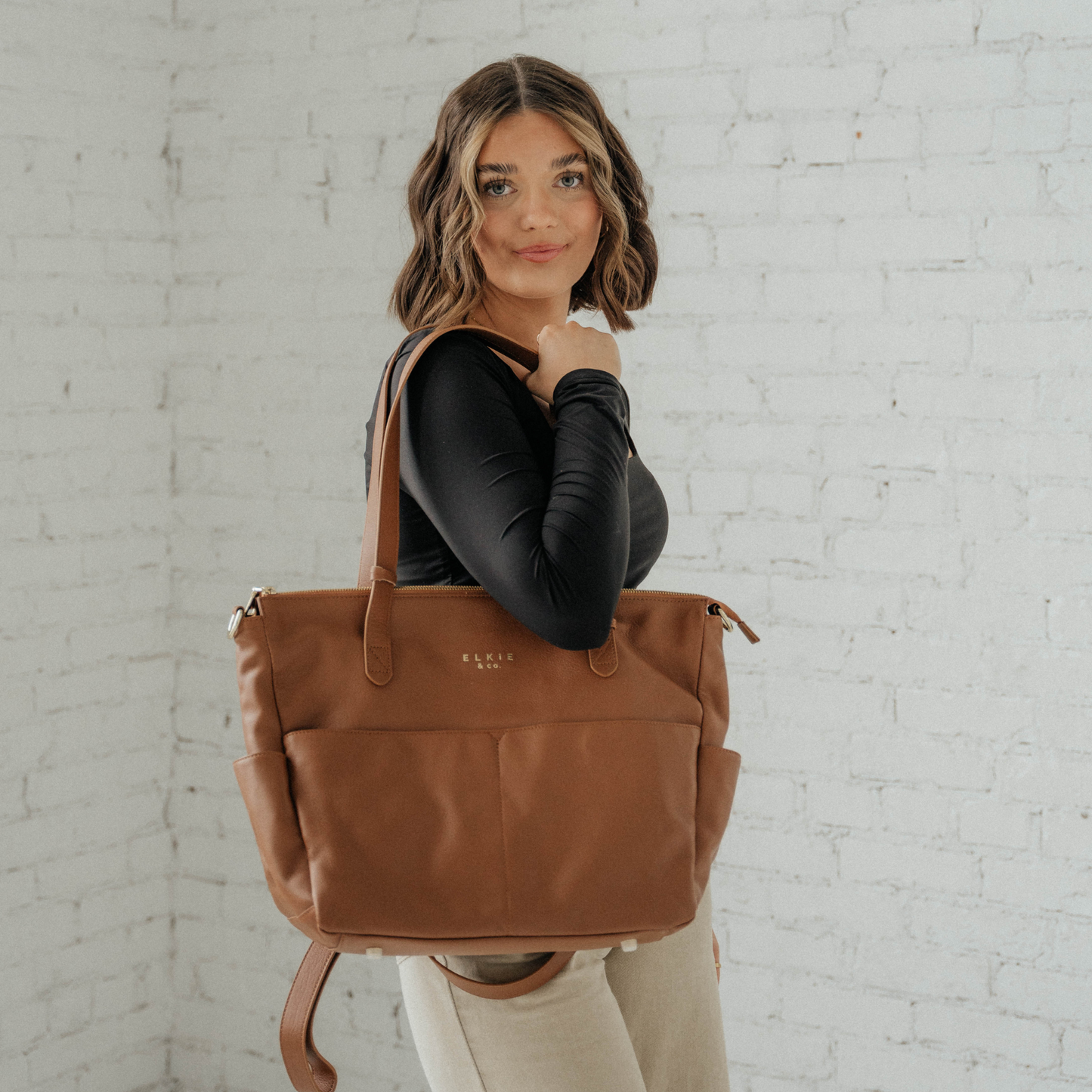 Aberdeen // Genuine Leather Convertible Tote Tote Elkie & Co.