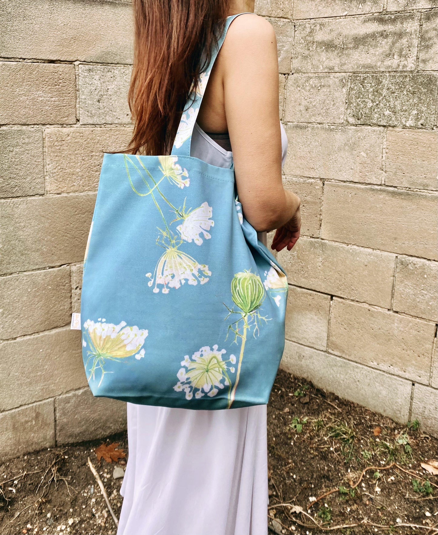 Tote Bag: Queen Anne's Lace on Teal Tote India & Purry by Jessica Hollander